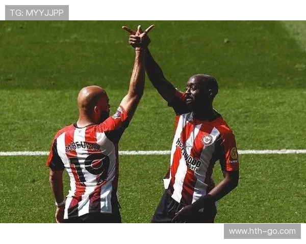 布莱顿逆转布伦特福德，欣谢尔伍德84分钟制胜球