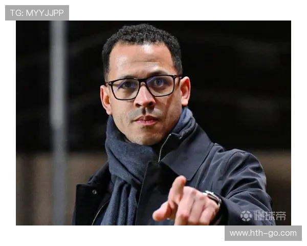 切尔西计划引进新后卫，助力罗西尼尔重建后防