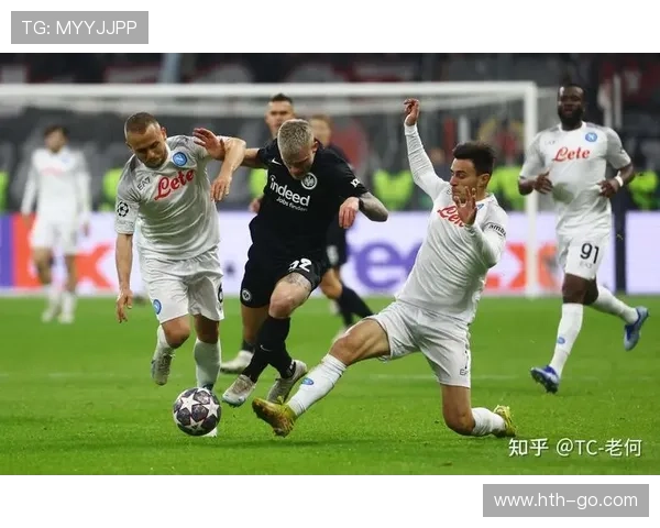 云达不莱梅与法兰克福上演进球大战,双方3-3握手言和 云达不莱梅与法兰克福上演进球大战,双方3-3握手言和