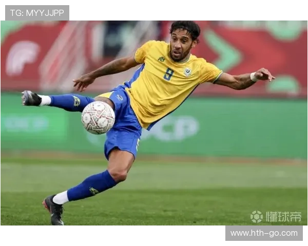 奥巴梅扬被换下，马赛锋线调整